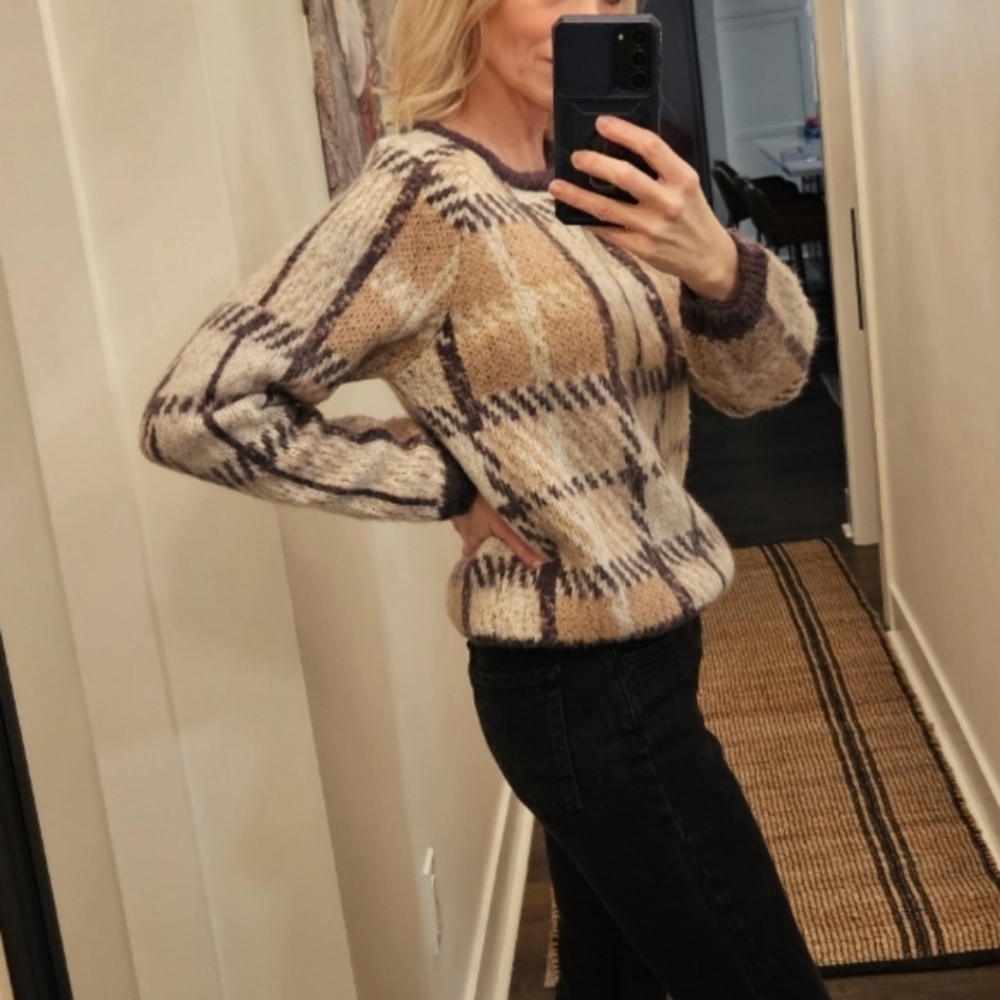 J.O.A Women's Tan Checkered Crewneck Mohair Wool Pullover Sweater SZ S